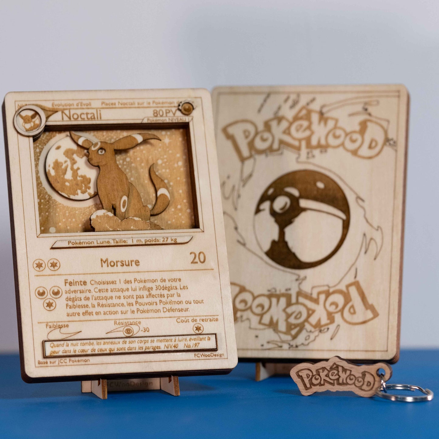 Carte PokéWooD en bois effet 3D Taille M